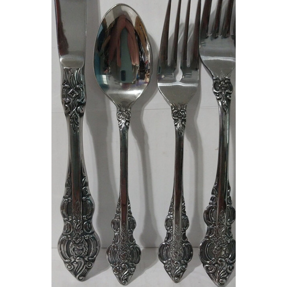 Oxford Hall SUTHERLAND Japan Stainless Flatware 5 Piece Place Setting - Picture 3 of 6